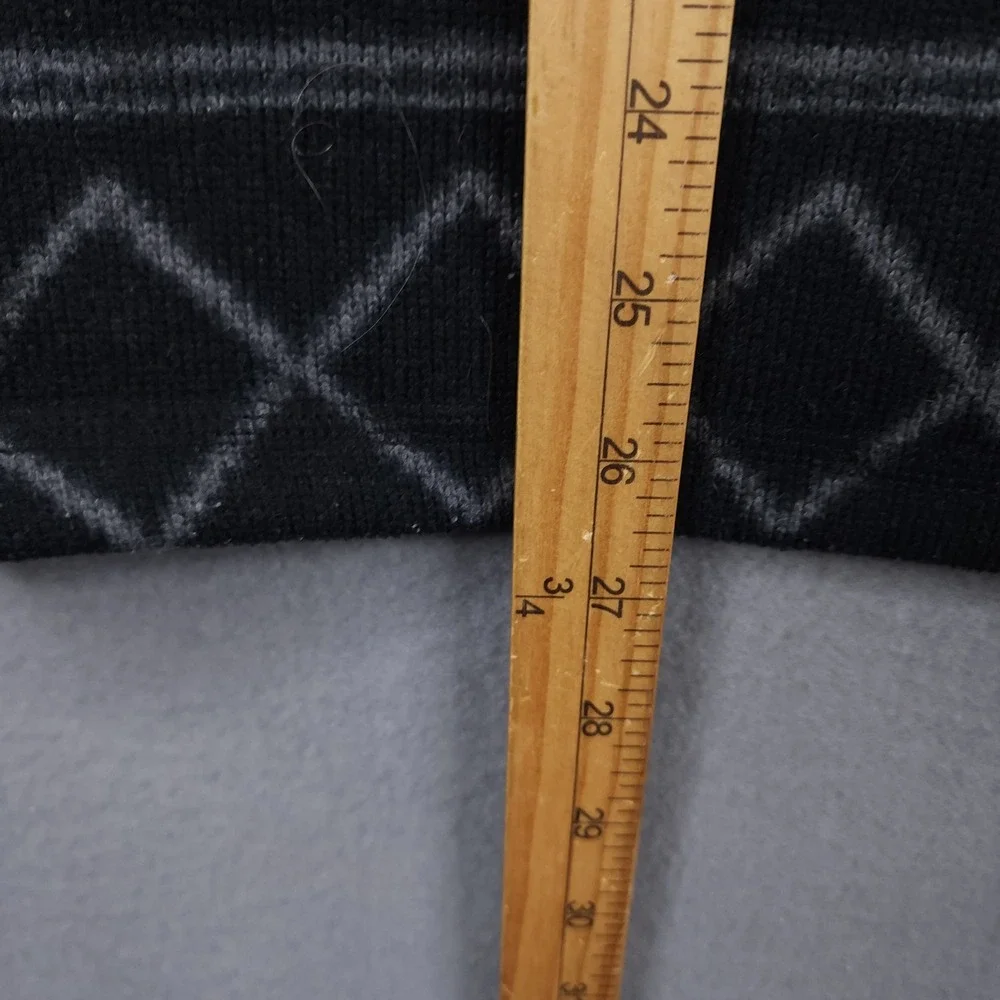 The North Face Medium Geometric Aztec Print Fleece Quarter Zip Pullover Jacket